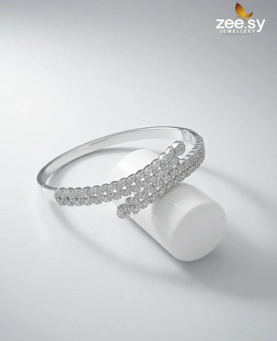Zeesy Ornate Bracelet - Image 3