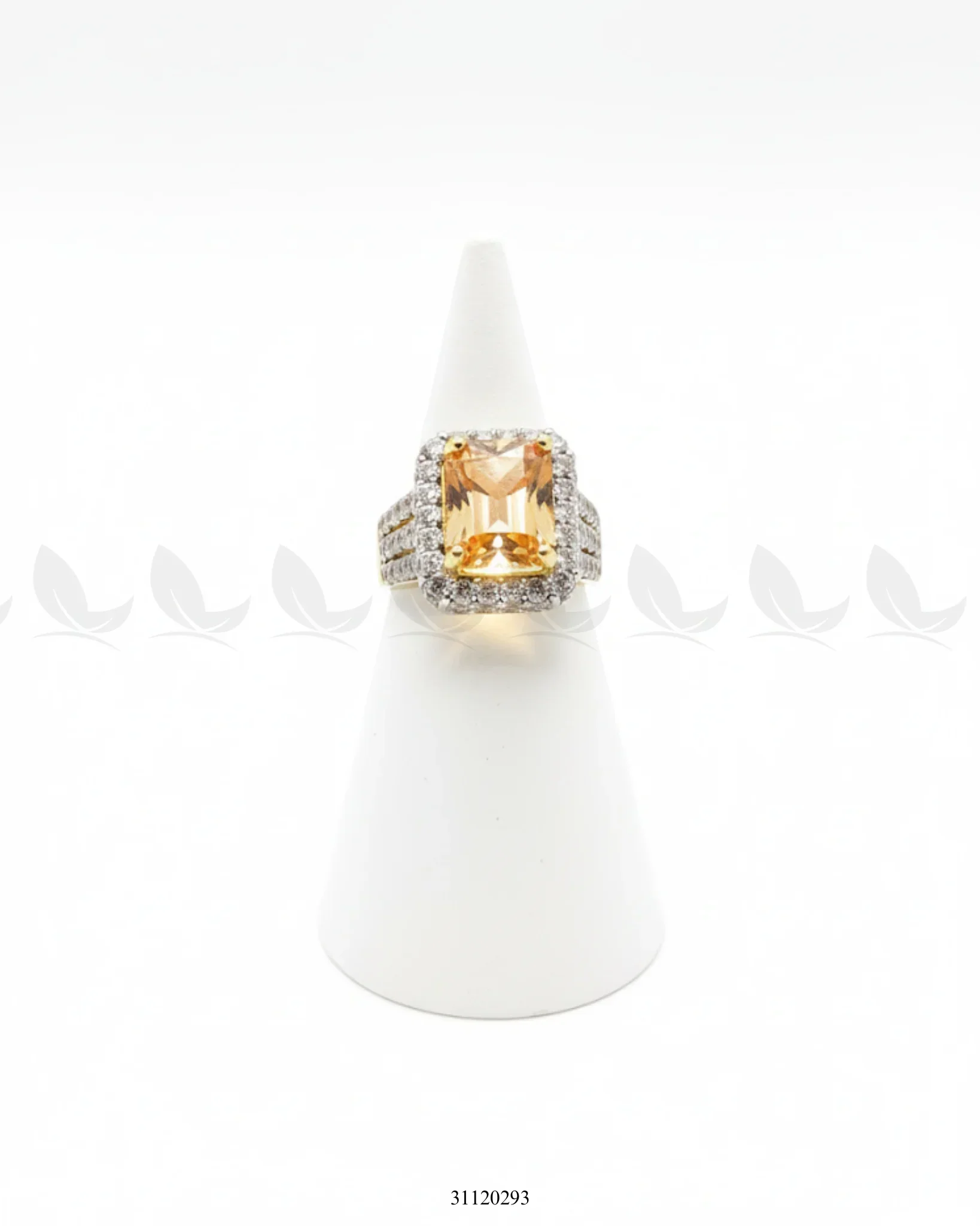Zeesy Regal High Impact Cluster Ring - Image 2