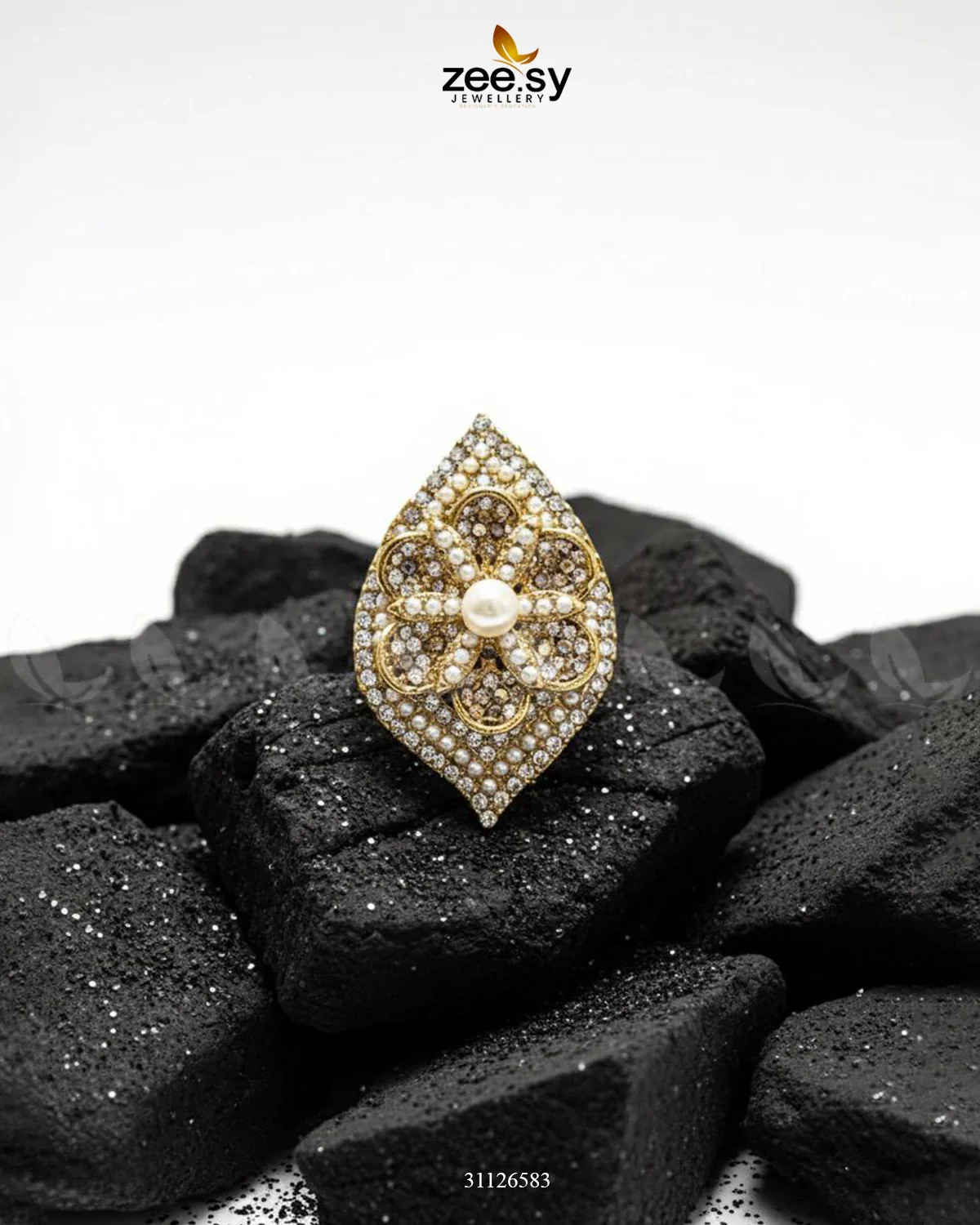 Zeesy Starlit Leaf Cluster Pave Ring - Image 3