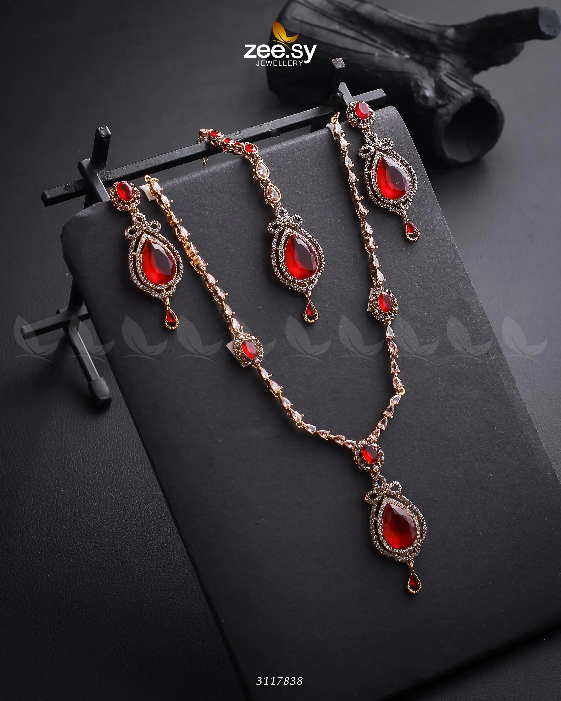 Zeesy Syra Yousuf Necklace Set - Image 3
