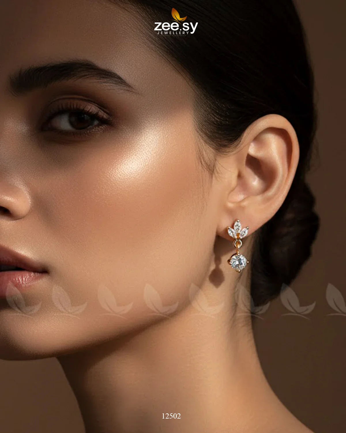 Zeesy Tiny Leaf Earrings