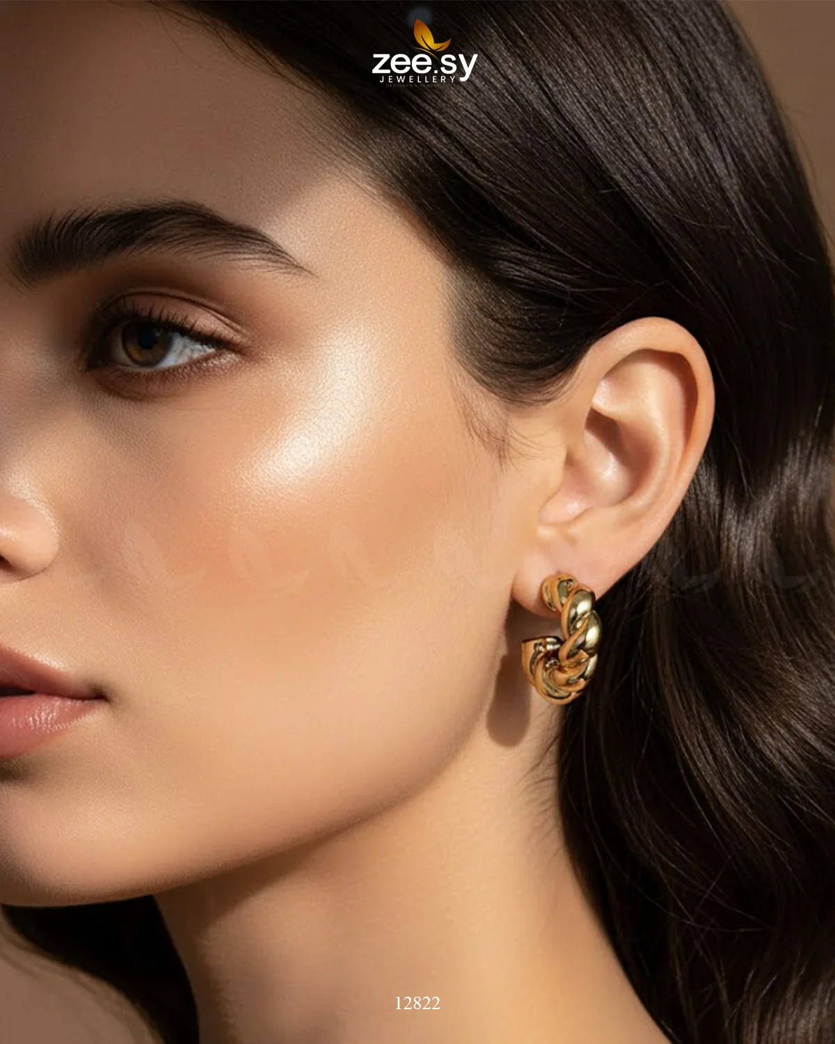 Zeesy Twisted Hoop Earring