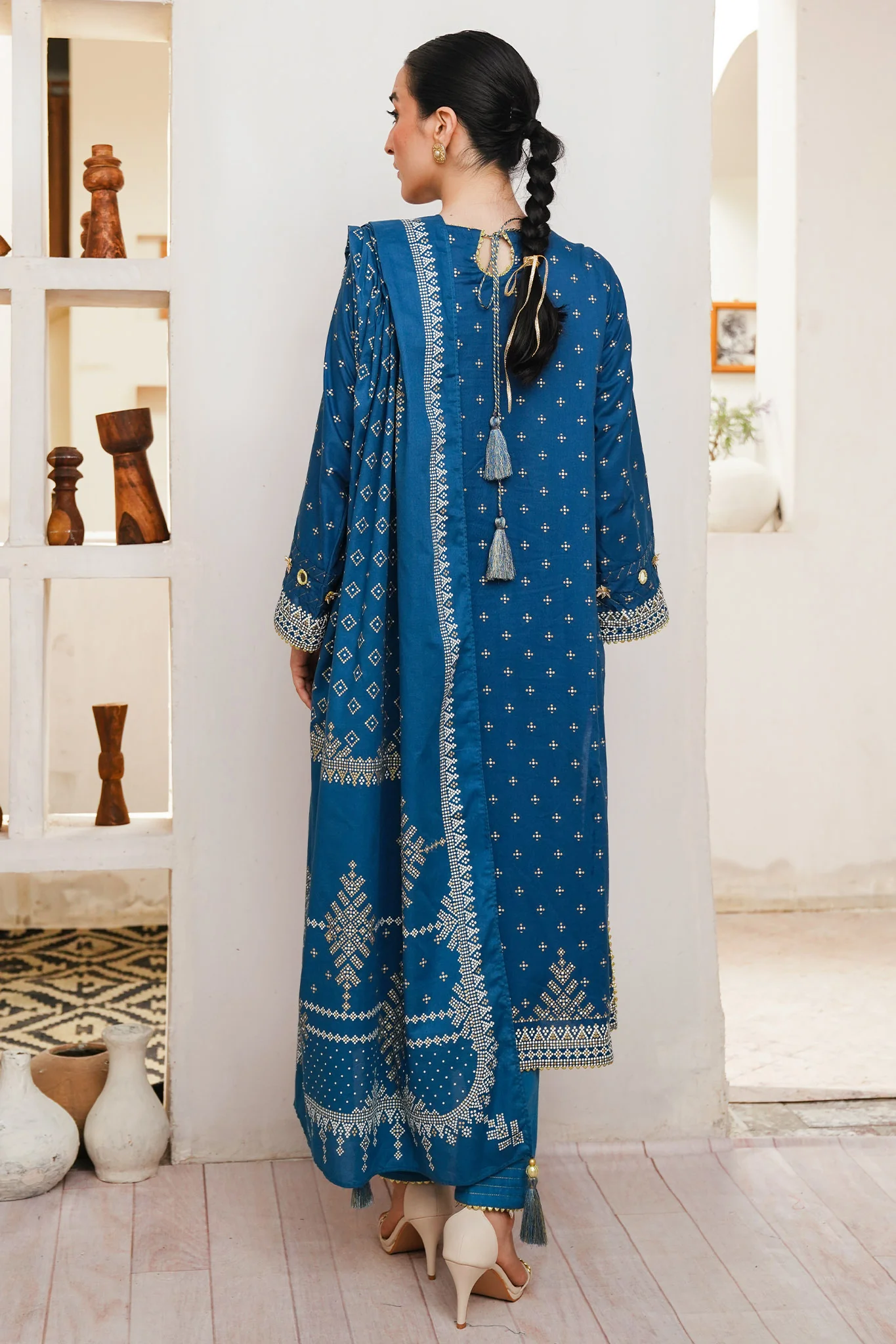 Zellbury Unstitched 3 Piece Digital Printed & Embroidered Cambric Suit-WU-135 - Image 6
