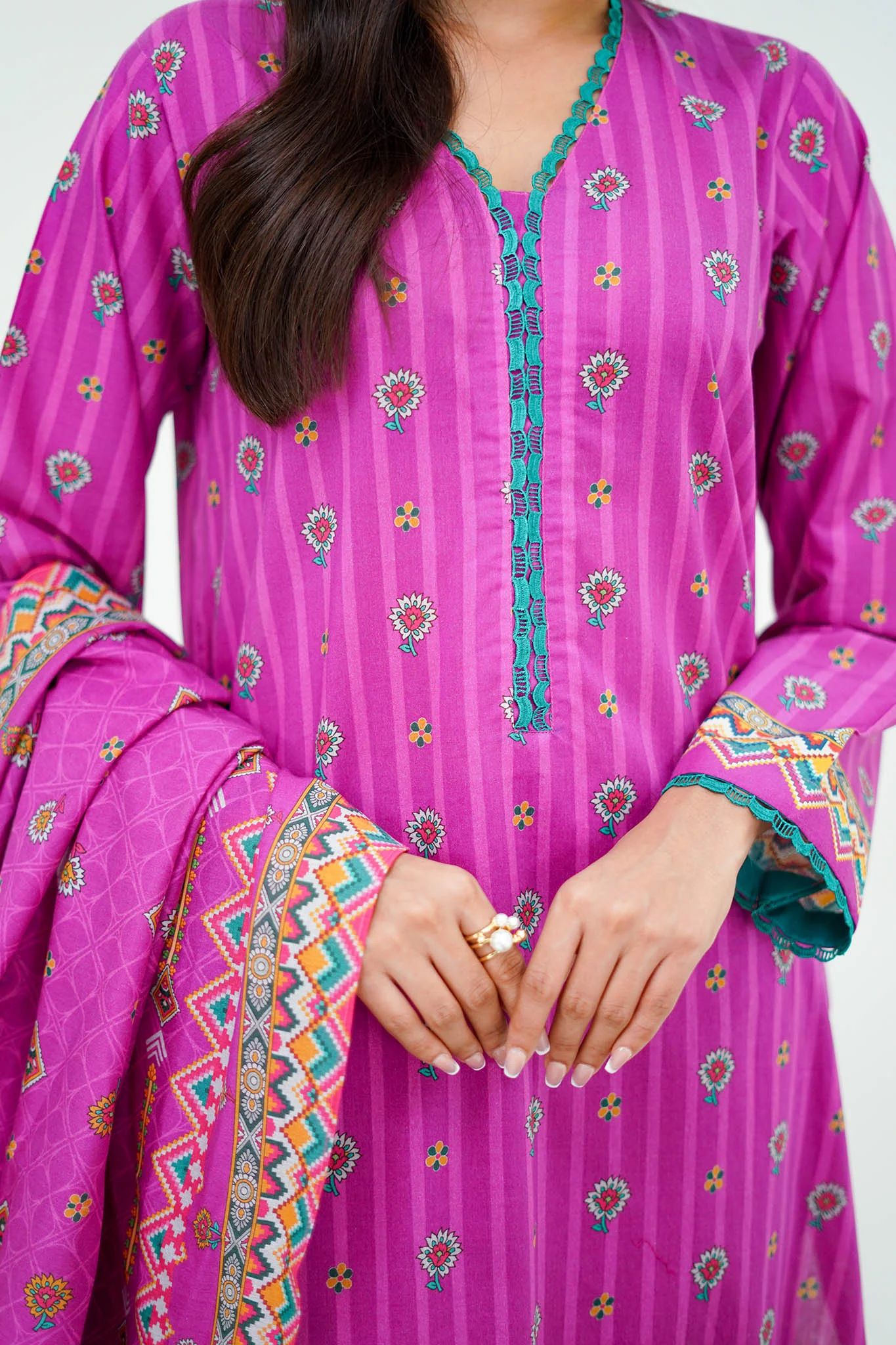 Zellbury Unstitched 3 Piece Lawn Drop-01 Vol-04 Suit-WU-671 - Image 2