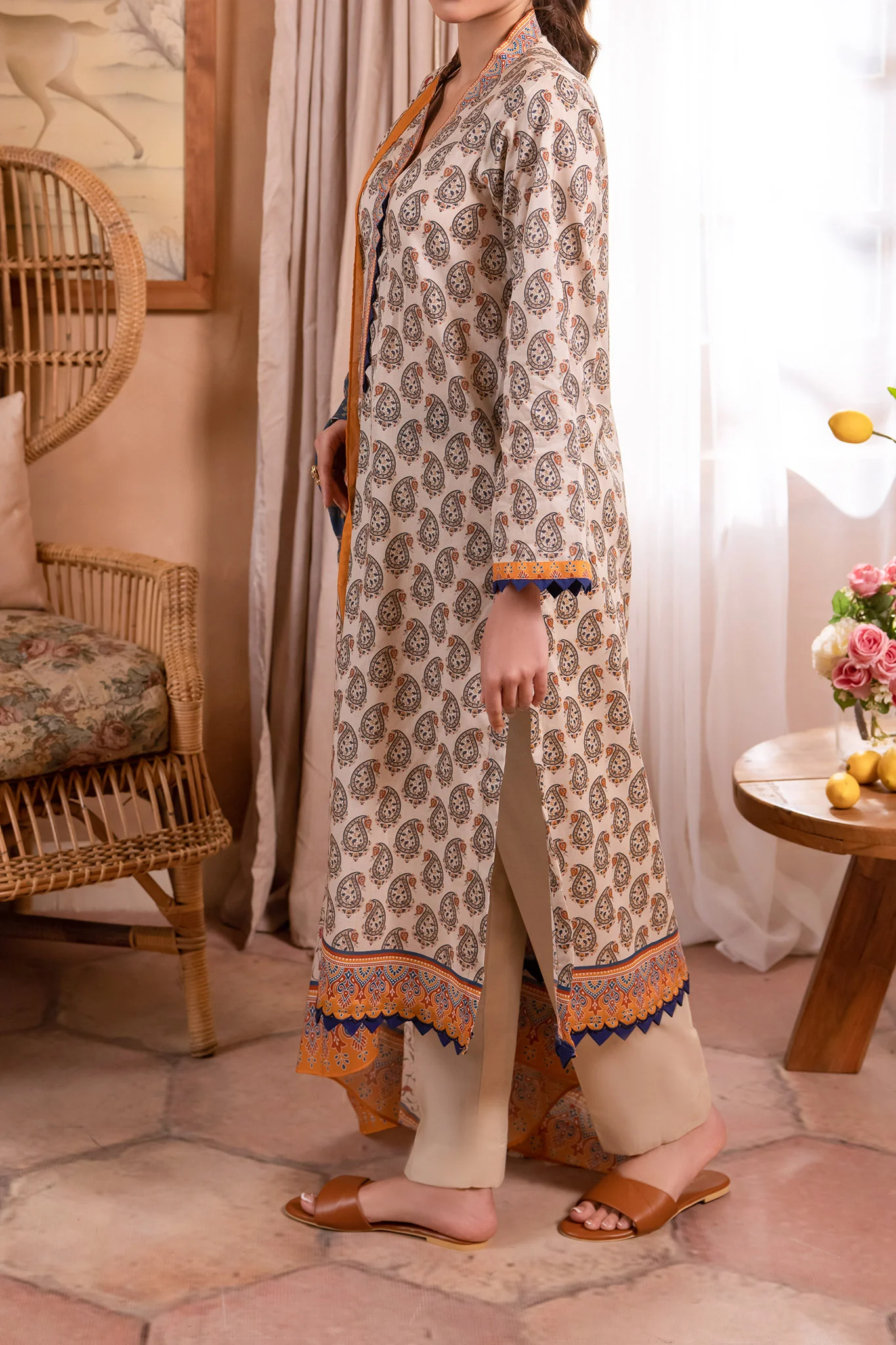 Zellbury Unstitched 3 Piece Lawn Drop-04 Vol-02 Suit-WU-067 - Image 2